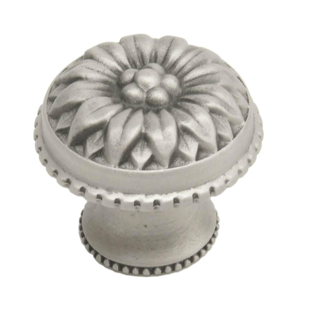 Carpe Diem Hardware Acanthus Large Knob With Flared Foot Rosette Style In Chalice.
